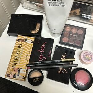 Miscellaneous make up